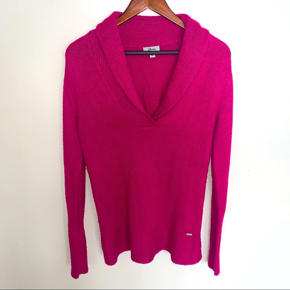 Guess sweater